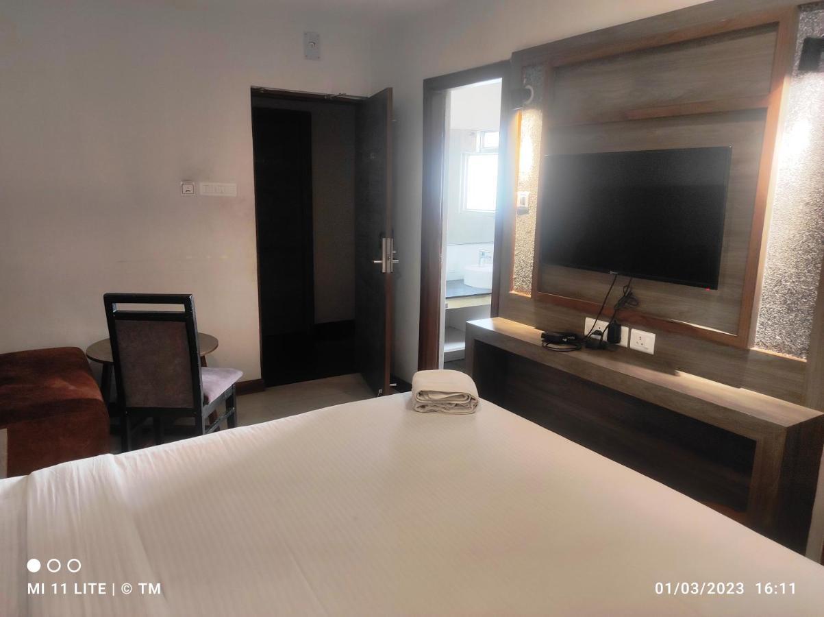 Hotel K79 Jamshedpur Exterior foto