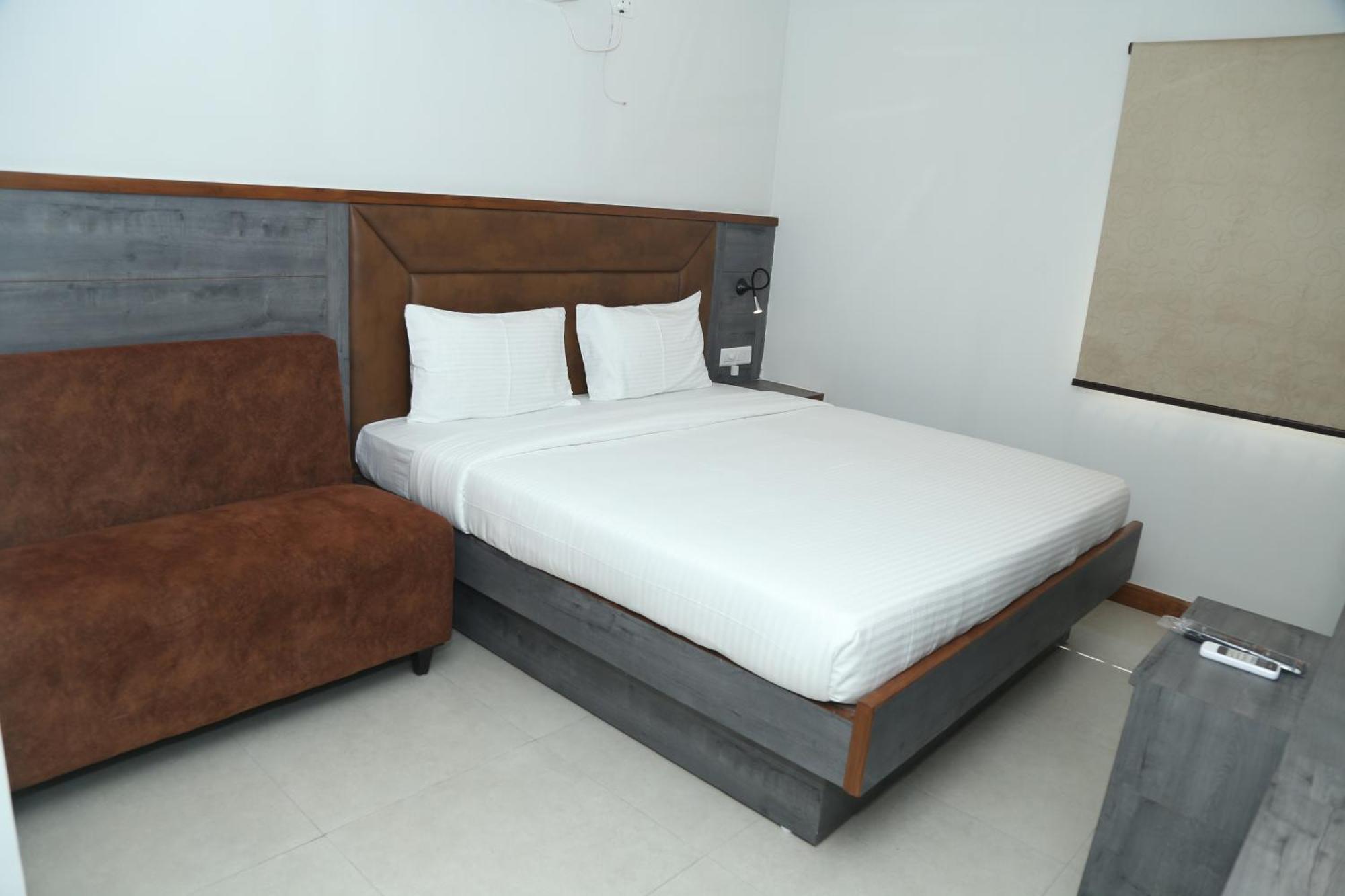 Hotel K79 Jamshedpur Exterior foto