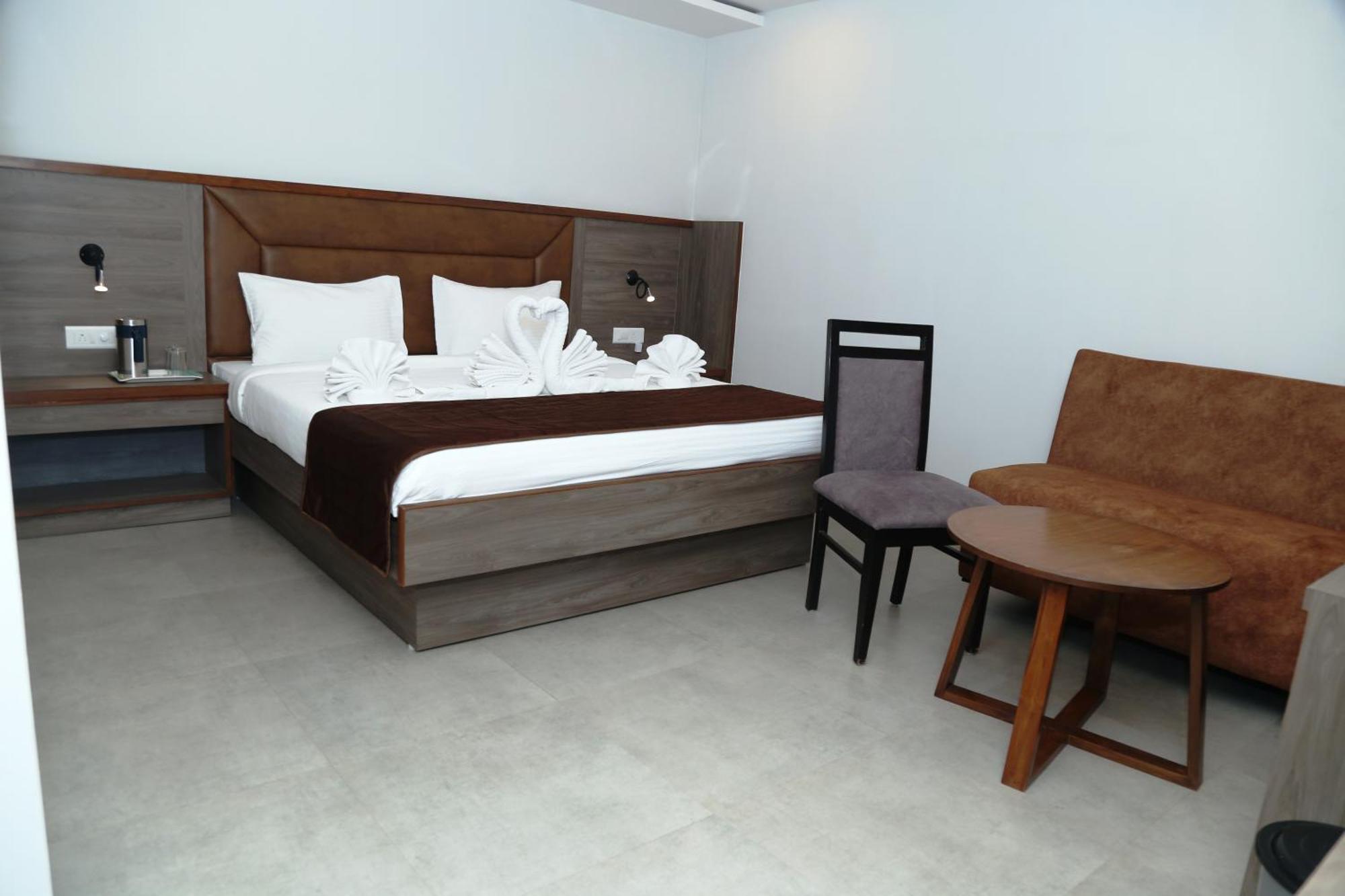 Hotel K79 Jamshedpur Exterior foto